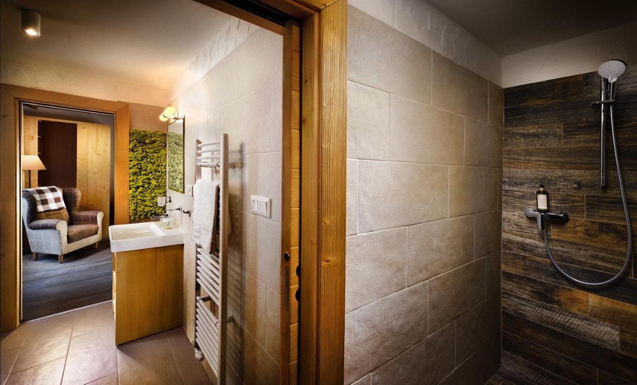 דמנובסקה דולינה Chalet Jasna Wellness Apartment Maxim Jacuzzi & Sauna מראה חיצוני תמונה